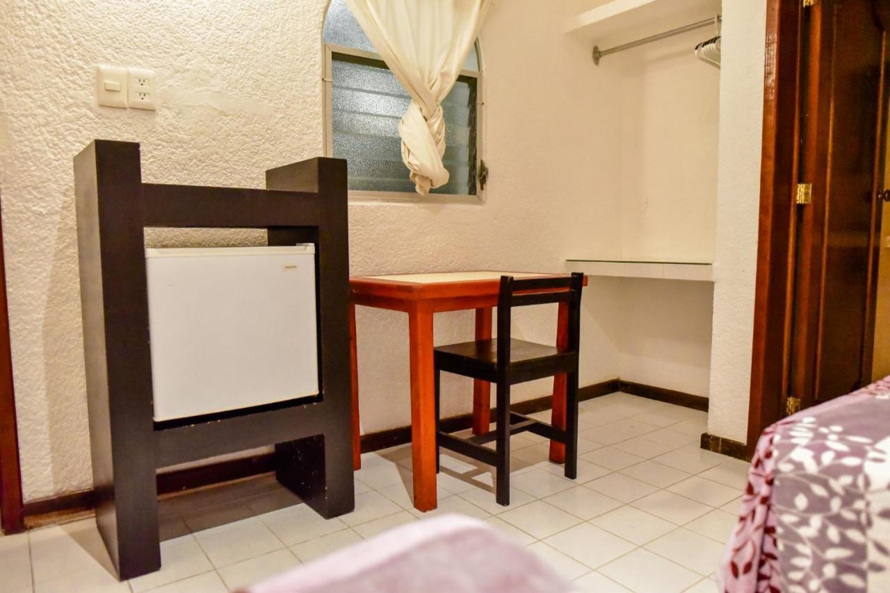 El Tropical Playa Del Carmen Hotell Eksteriør bilde